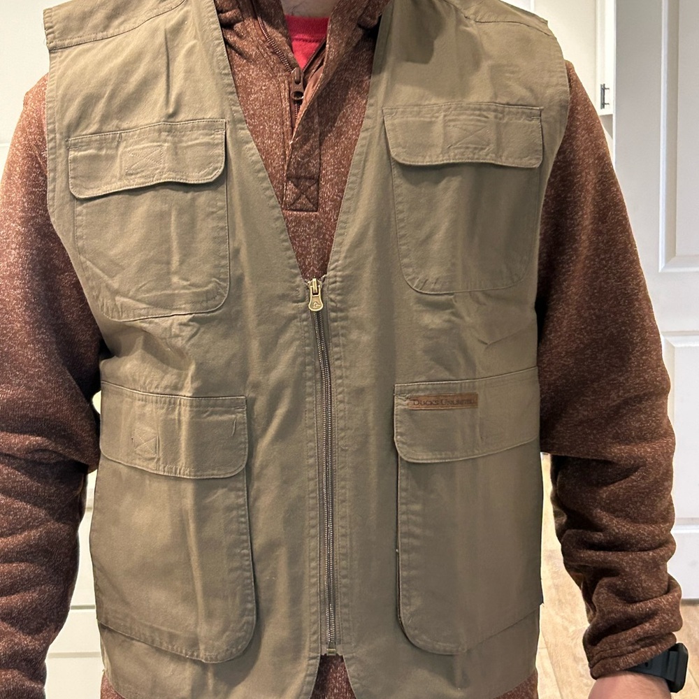 Men’s Ducks Unlimited Shooting Vest